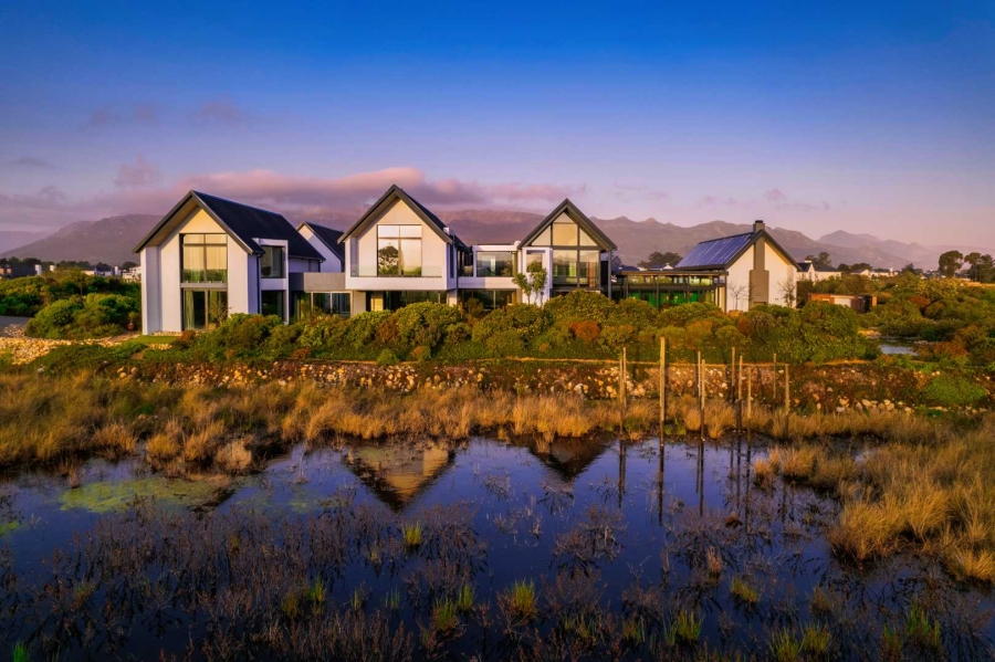 12 Bedroom Property for Sale in Val De Vie Estate Western Cape